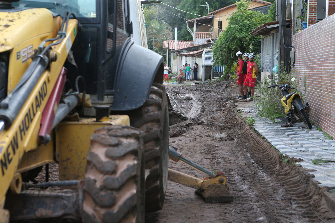 Governador Sobrevoa Munic Pios Afetados Pela Chuva No Extremo Sul Da