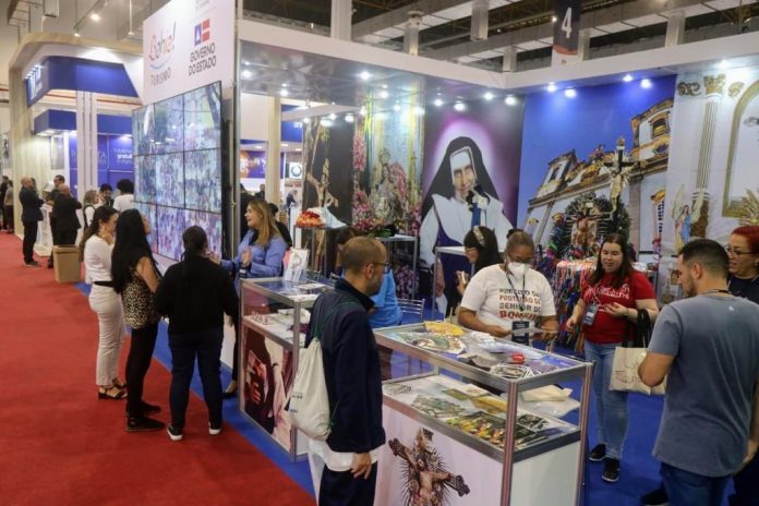 Santuários do turismo religioso da Bahia são divulgados na Expocatólica