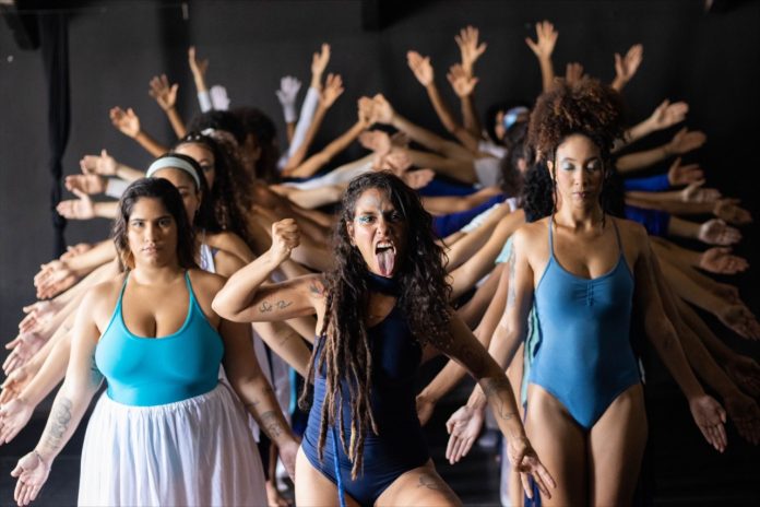 Estudantes da Escola de Dança da Funceb apresentam 'Tudo em um 2022', no Museu de Arte da Bahia