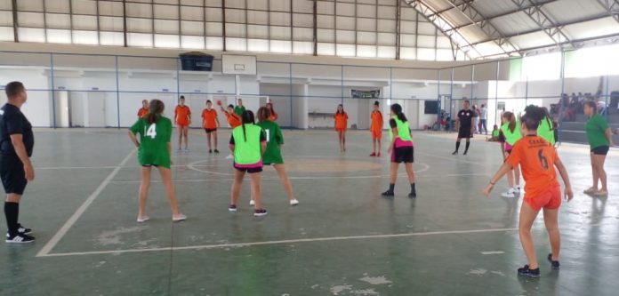 Estudantes participam de competições dos Jogos Escolares da Bahia