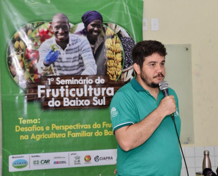 Seminário debate desenvolvimento da fruticultura no Baixo Sul