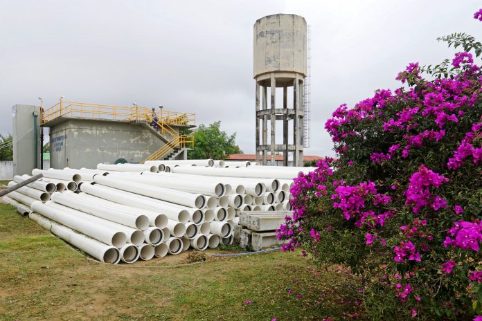 Em Maracás, Governo do Estado anuncia R$ 220 milhões em obras para o município e outras cidades da região