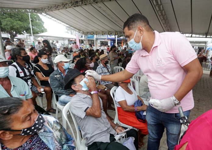 Feira Cidadã oferta exames, consultas e serviços de cidadania para população de Ipirá