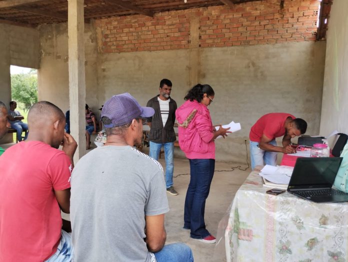 Comunidades de Brotas de Macaúbas celebram Contrato de Concessão de Direito Real de Uso de Áreas de Fundo de Pasto