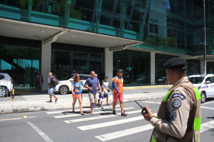 Operação Navio amplia proteção a turistas que chegam a Salvador