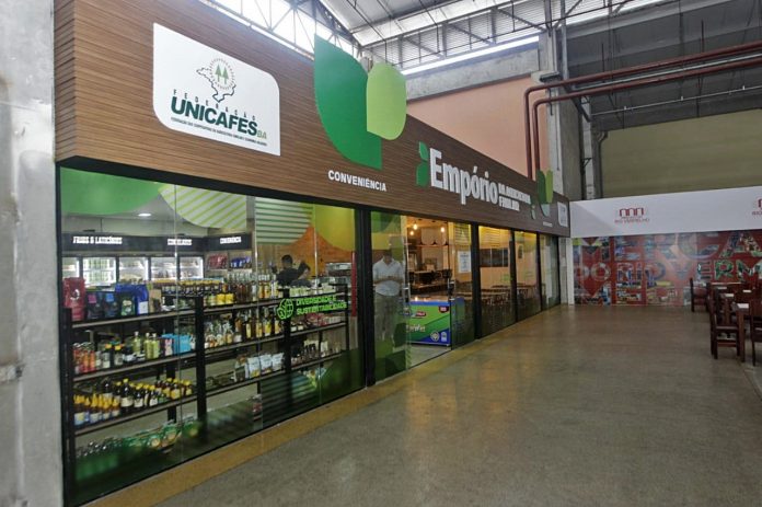 Empório oferece produtos da agricultura familiar no Mercado do Rio Vermelho