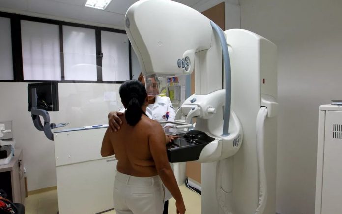 Exames de mamografia de rastreamento são ofertados na Maternidade de Camaçari