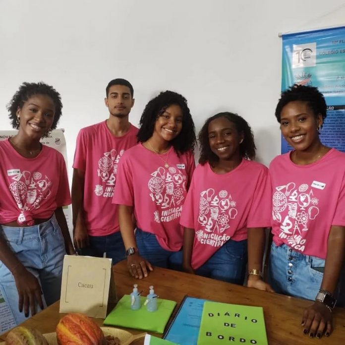 Estudantes da rede estadual desenvolvem biogás à base de cacau