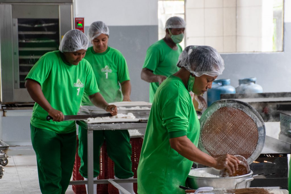 Acesso à terra amplia e fideliza a base de produção de agroindústria no Baixo Sul