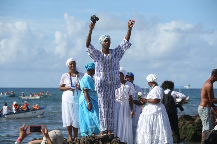 Sepromi acolhe denúncias de racismo e intolerância religiosa na Festa de Iemanjá