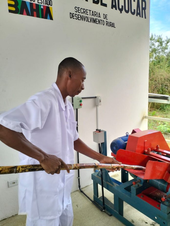 Quilombo Bananeira dos Pretos, em Antônio Gonçalves, inaugura agroindústria para beneficiamento da cana-de-açúcar