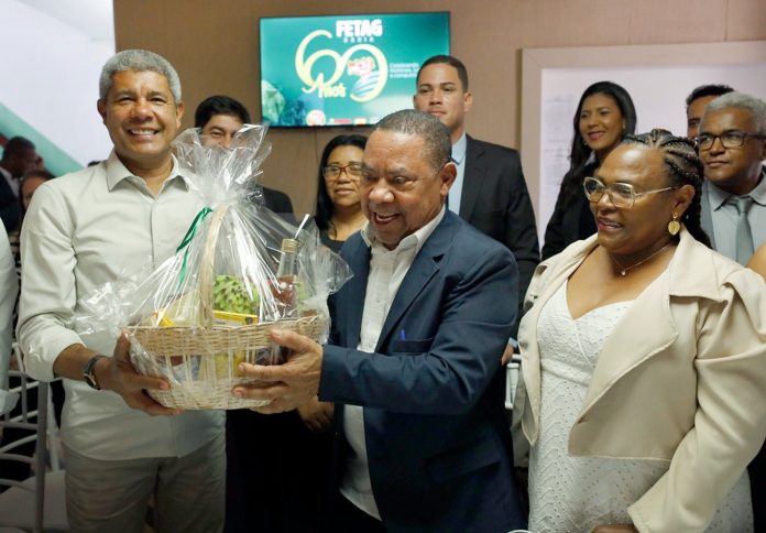 Em Salvador, governador se reúne com dirigentes da Fetag para debater agricultura familiar