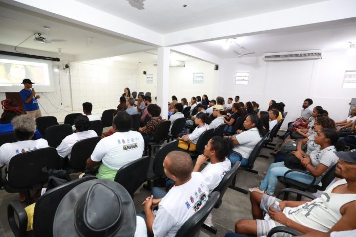 Programa Universidade para Todos realiza aula inaugural para população em situação de rua