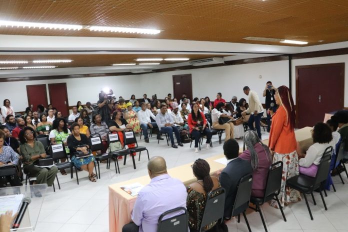 Encontro reúne gestores municipais para discutir políticas de igualdade racial