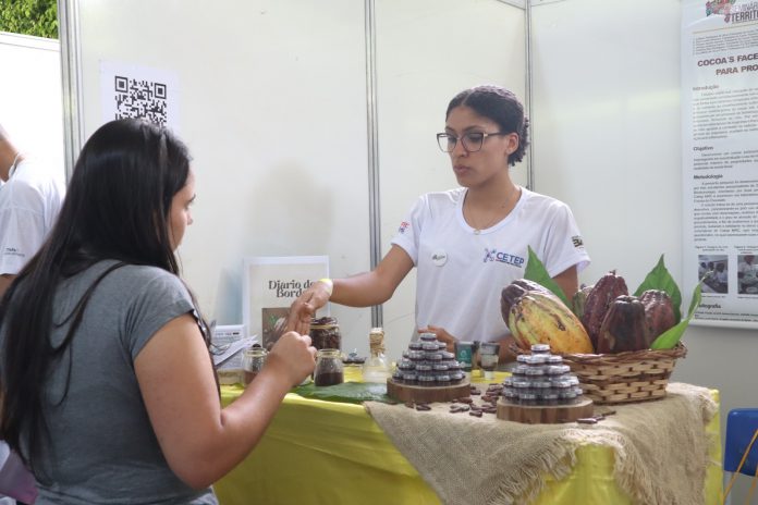 Estudantes da Educação Profissional apresentam 156 projetos em mostra científica, em Vitória da Conquista