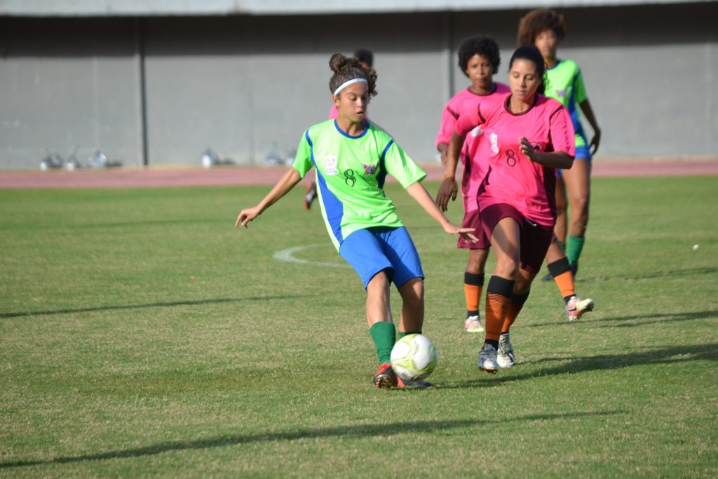 Copa Loreta Valadares de futebol feminino começa neste sábado (21), em Salvador