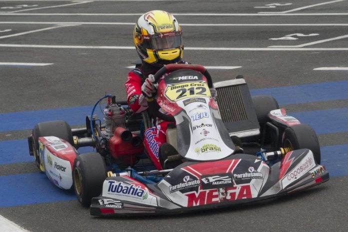 Destaque do kart baiano, Diogo Cruz, de 13 anos, é convidado para formação de jovens pilotos na Itália