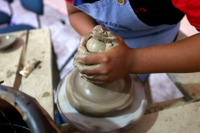 Festival da Cerâmica Maragogipinho: parceria estatal fomenta cultura e economia local