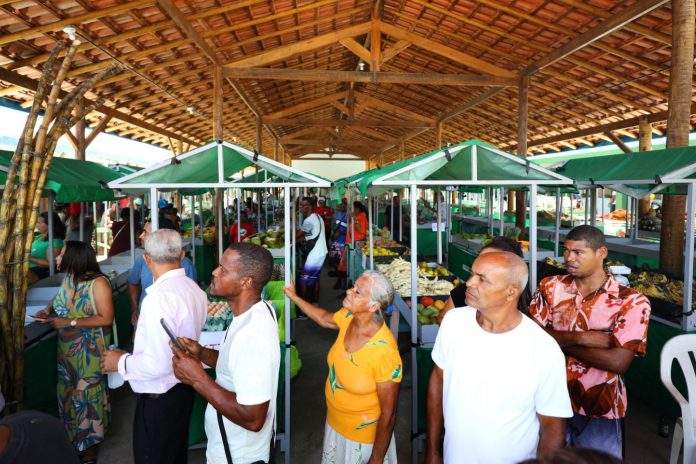 Governador entrega reforma do mercado municipal de Itacaré, inaugura obras e autoriza novos investimentos