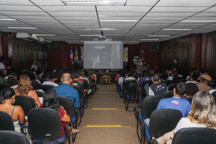 SEC lança curso de formação voltado para a promoção da saúde mental e emocional nas escolas