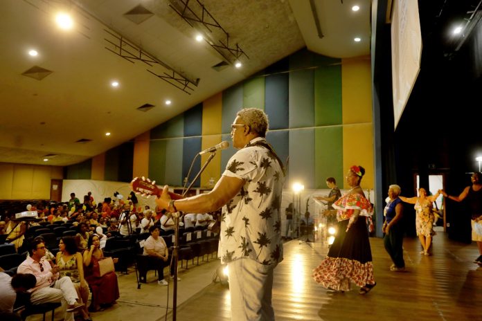 Encontro dos Grupos de Convivência dos CSUs na Bahia celebra integração e cultura para a 3ª idade