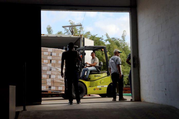 Produtos genuínos de cooperativas da agricultura familiar da Bahia são exportados para Portugal