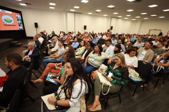 Abertura do 4º Feagri reúne representantes dos 27 territórios de identidade da Bahia