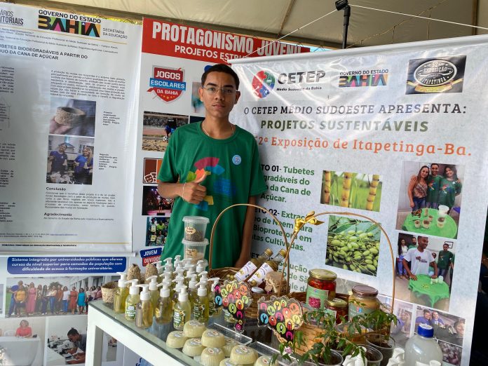 Estudantes apresentam projetos científicos e culturais na 52ª Exposição Agropecuária de Itapetinga