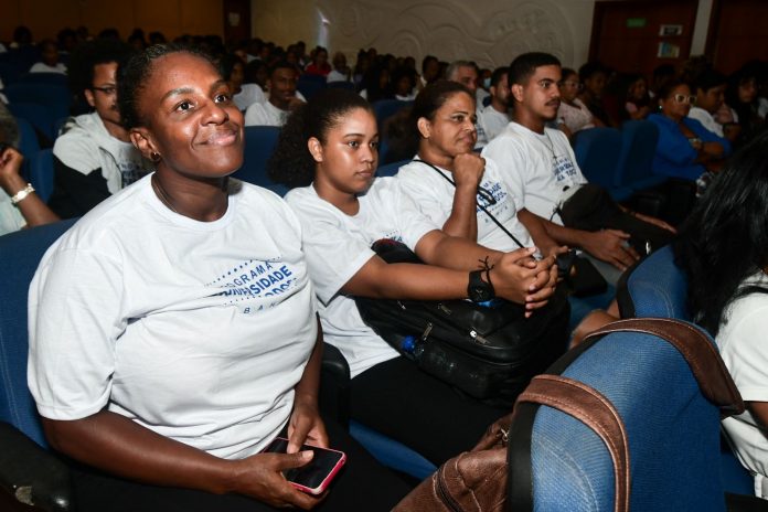 Pré-vestibular gratuito, Universidade Para Todos promove atividades integrativas para estudantes de toda Bahia