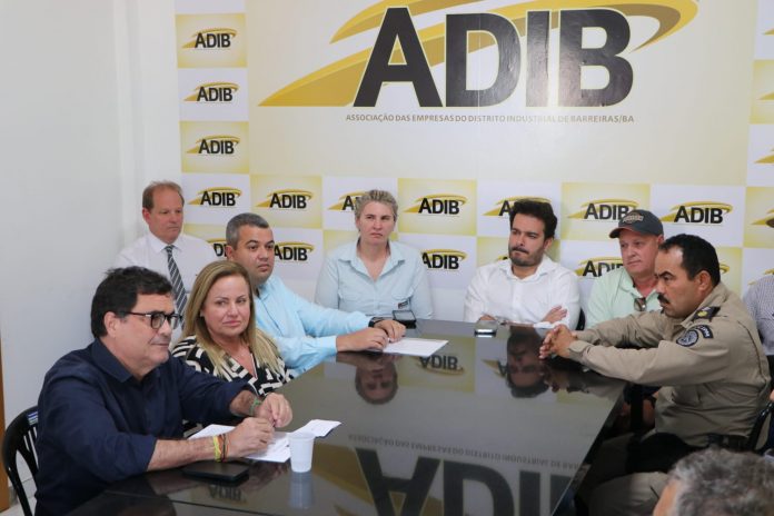 ADIB renova gestão de distrito industrial de Barreiras após assinar acordo de cooperação com a SDE