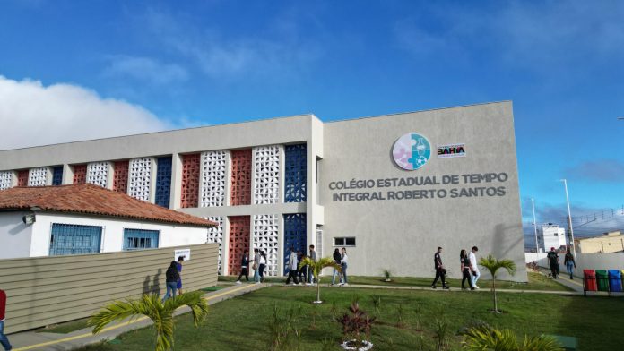 Colégio de tempo integral inaugurado em Poções, neste sábado (6), atenderá mil estudantes