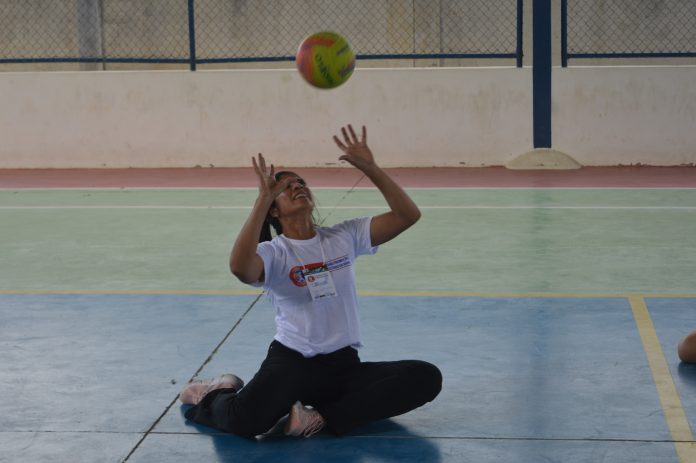 Clínicas do Esporte Adaptado interiorizam ações do paradesporto da Sudesb pela Bahia