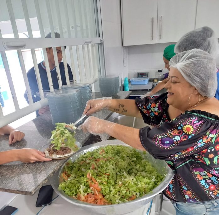 Produtos da agricultura familiar fazem a diferença na alimentação de estudantes na Bahia