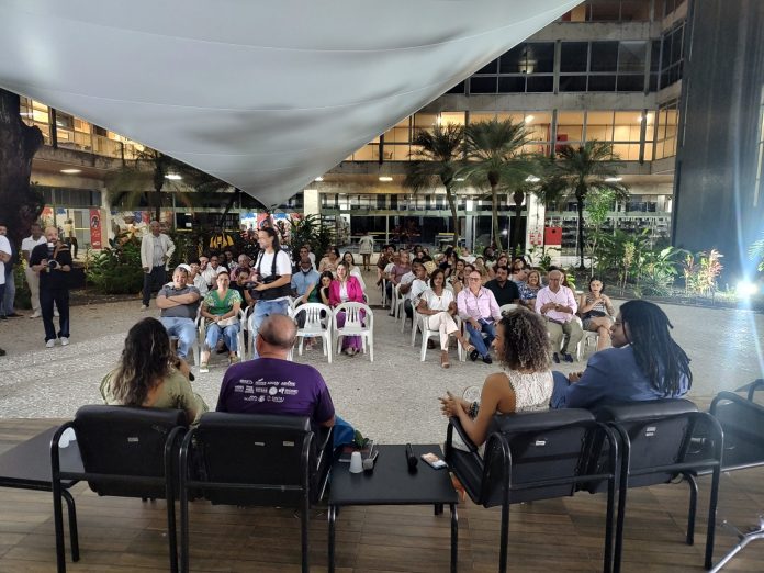 FPC promoveu lançamento de mais de 30 livros nas bibliotecas estaduais este ano