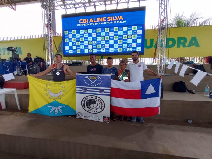 Atletas baianos de wrestling sobem ao pódio em torneio nacional