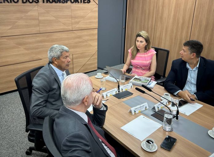 Governador discute infraestrutura com representantes dos ministérios dos Transportes e de Portos e Aeroportos