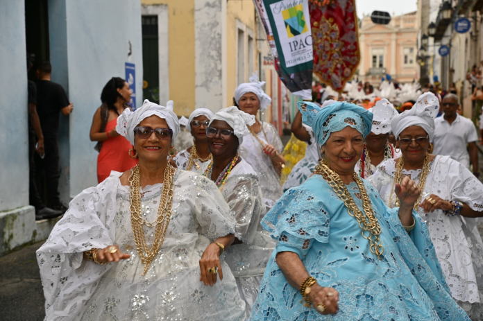 Ipac celebra 57 anos com cortejo especial pelas ruas do Pelourinho