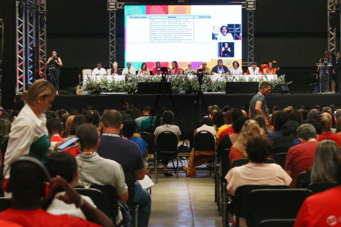 Bahia conclui 2ª Conferência Estadual de Gestão do Trabalho e Educação na Saúde