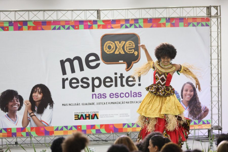 Edital amplia alcance do projeto 'Oxe, me respeite nas escolas'