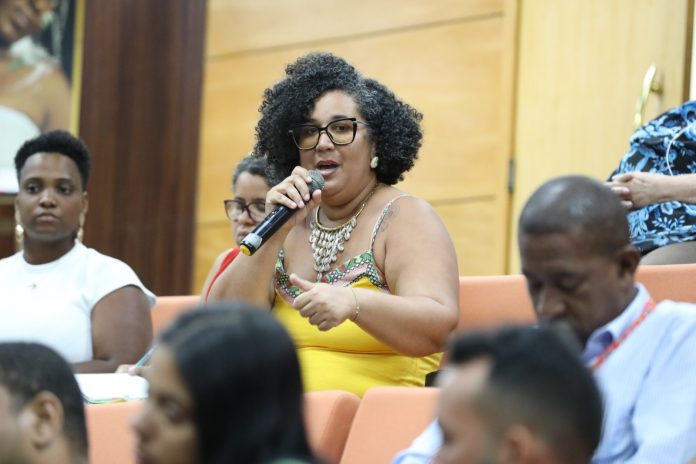 Especialistas participam de debate na SEC sobre práticas pedagógicas em Educação étnico-racial