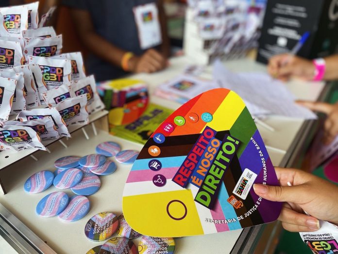 SJDH participa do Encontro Estudantil da Rede Estadual de Educação com ações voltadas à garantia de direitos da população LGBT